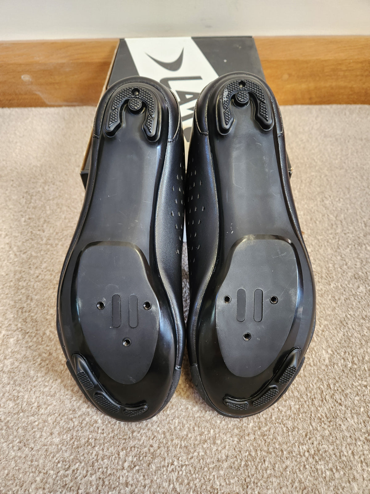 Lake CX177-X 48 Wide Black/Black - CLEARANCE